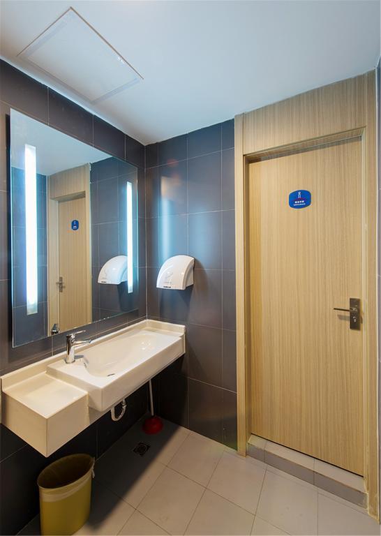 Hanting Hotel Shanghai Hongqiao Hechuan Road מראה חיצוני תמונה