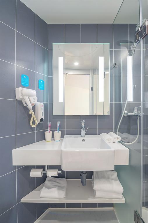Hanting Hotel Shanghai Hongqiao Hechuan Road מראה חיצוני תמונה